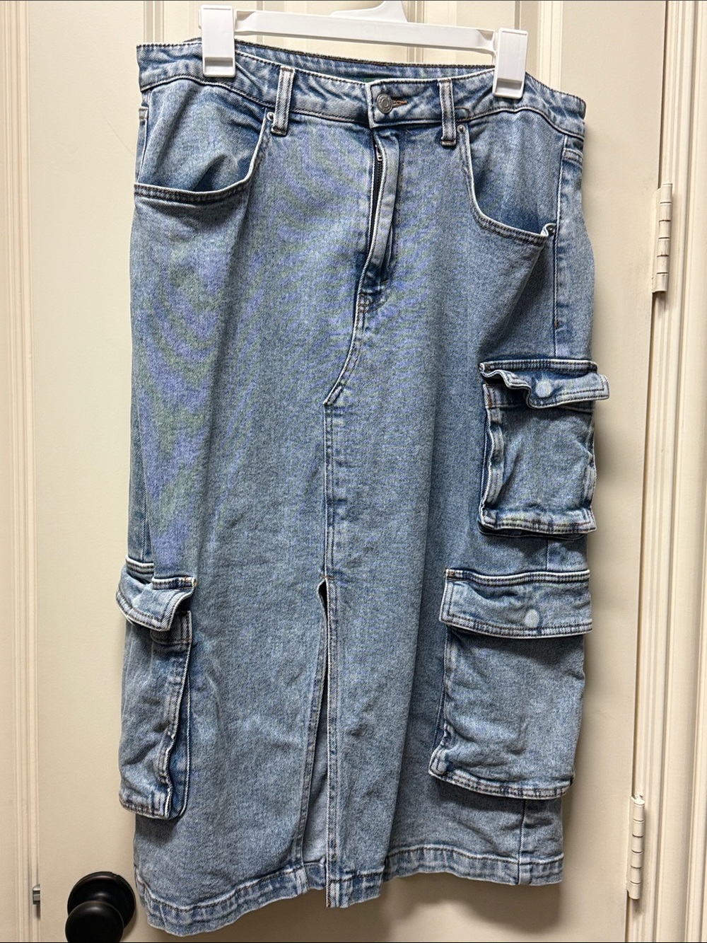 Wild Fable denim cargo skirt - large